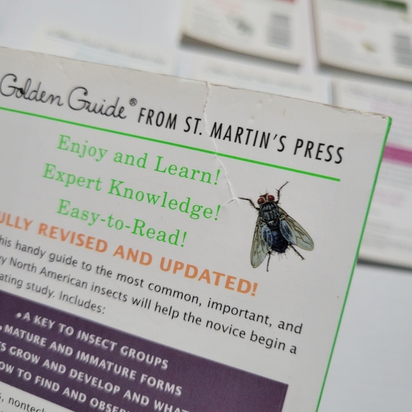 Set of 7 GOLDEN PRESS NATURE / SCIENCE GUIDES Insects, Trees, Birds, Wildflowers - Picture 3 of 10